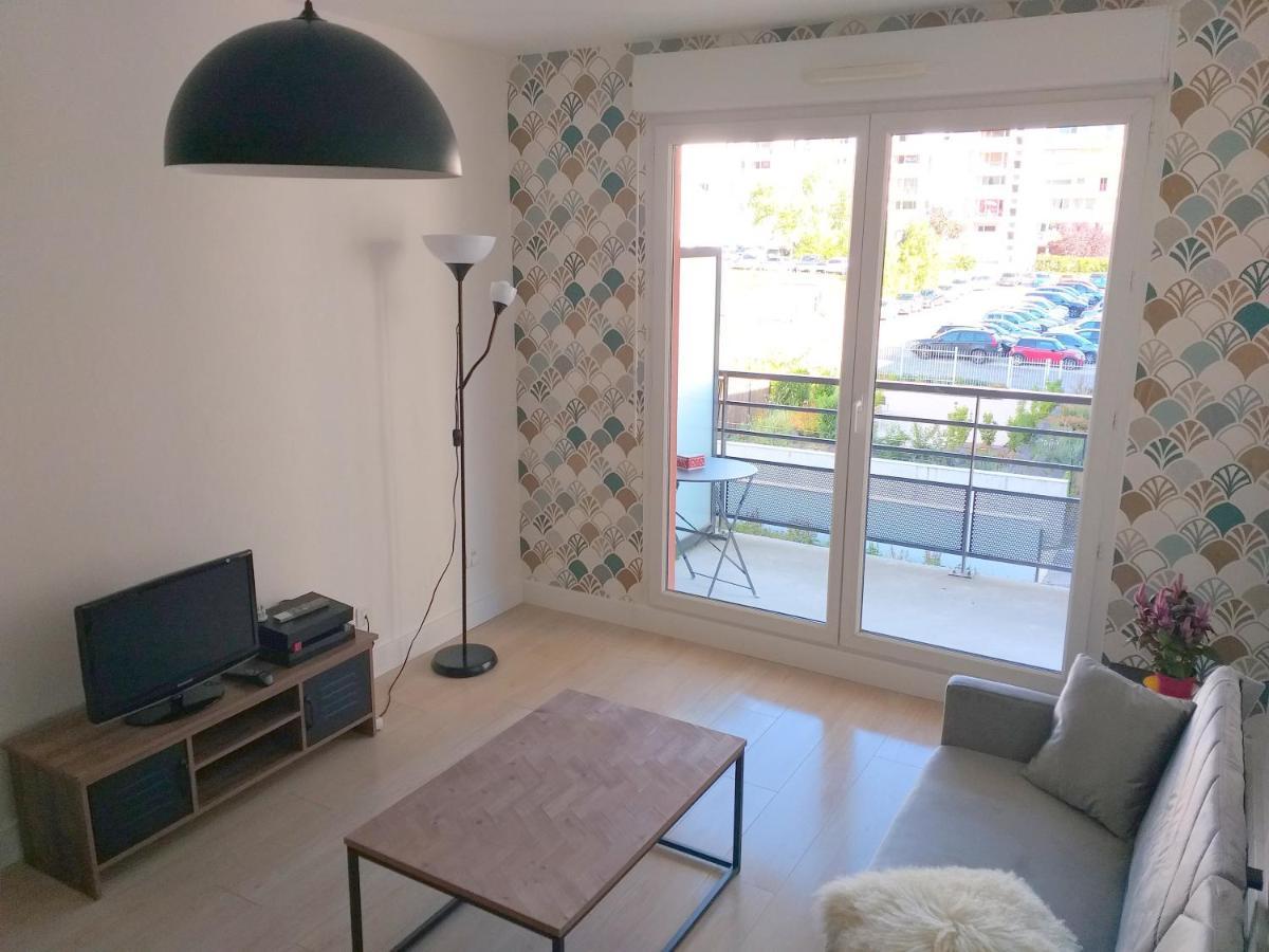 Le Savoie Appartement 2 Chambres 3 Couchages ,Balcon Et Parking Prive Bellegarde-sur-Valserine Exterior photo